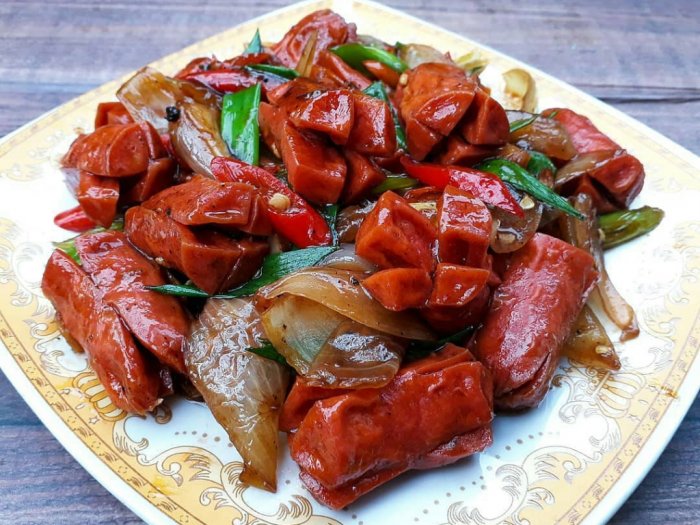 Resep Tumis Sosis Cabe Hijau