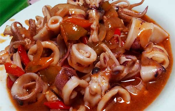 Cumi kuah Pedas